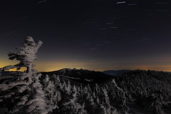 月夜（２月５日撮影）　Photo by Kenji Shimadate